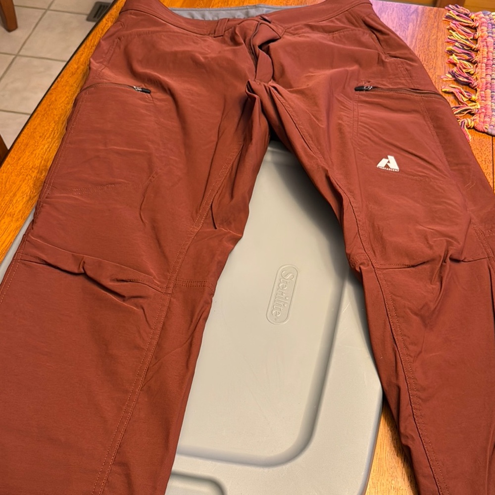 Men's Brown Pants